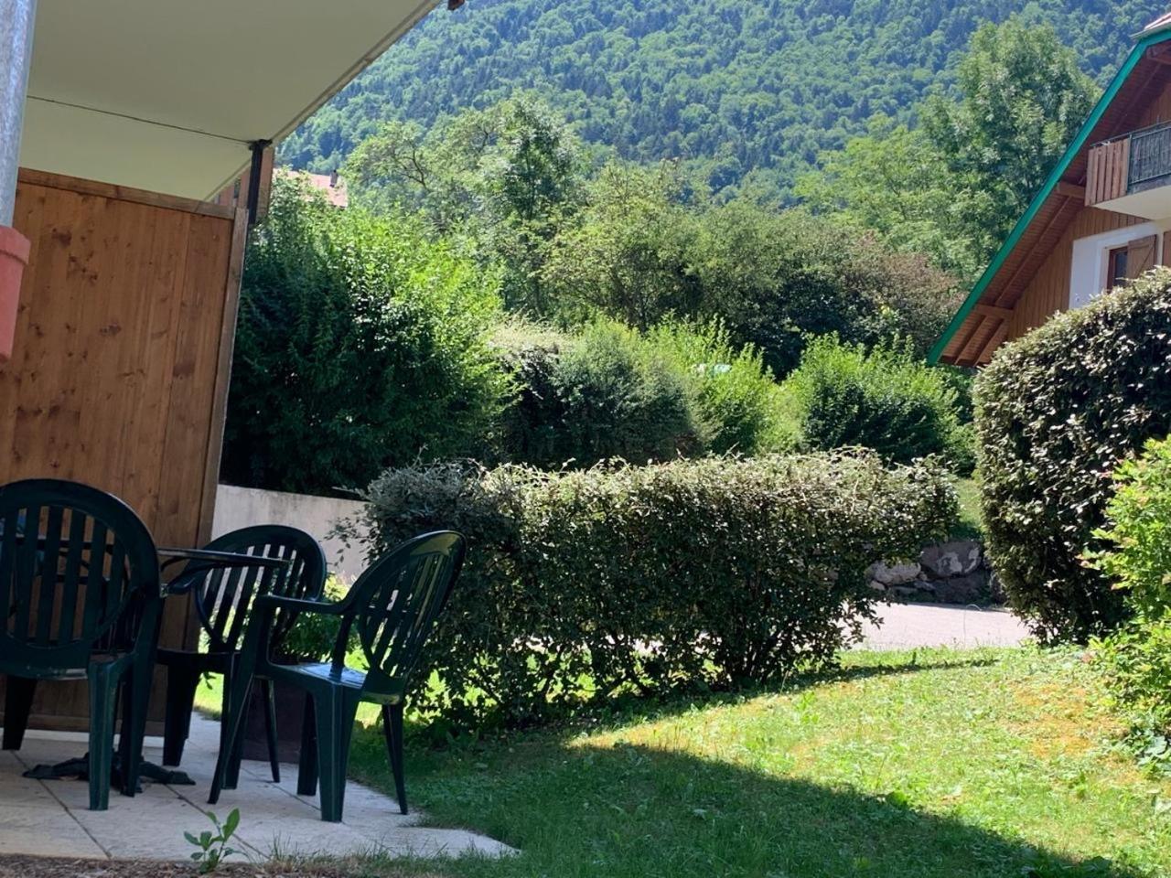 Petit cocon entre lac, golf et montagne proche d'Annecy- Séjour tout compris Giez Exterior foto